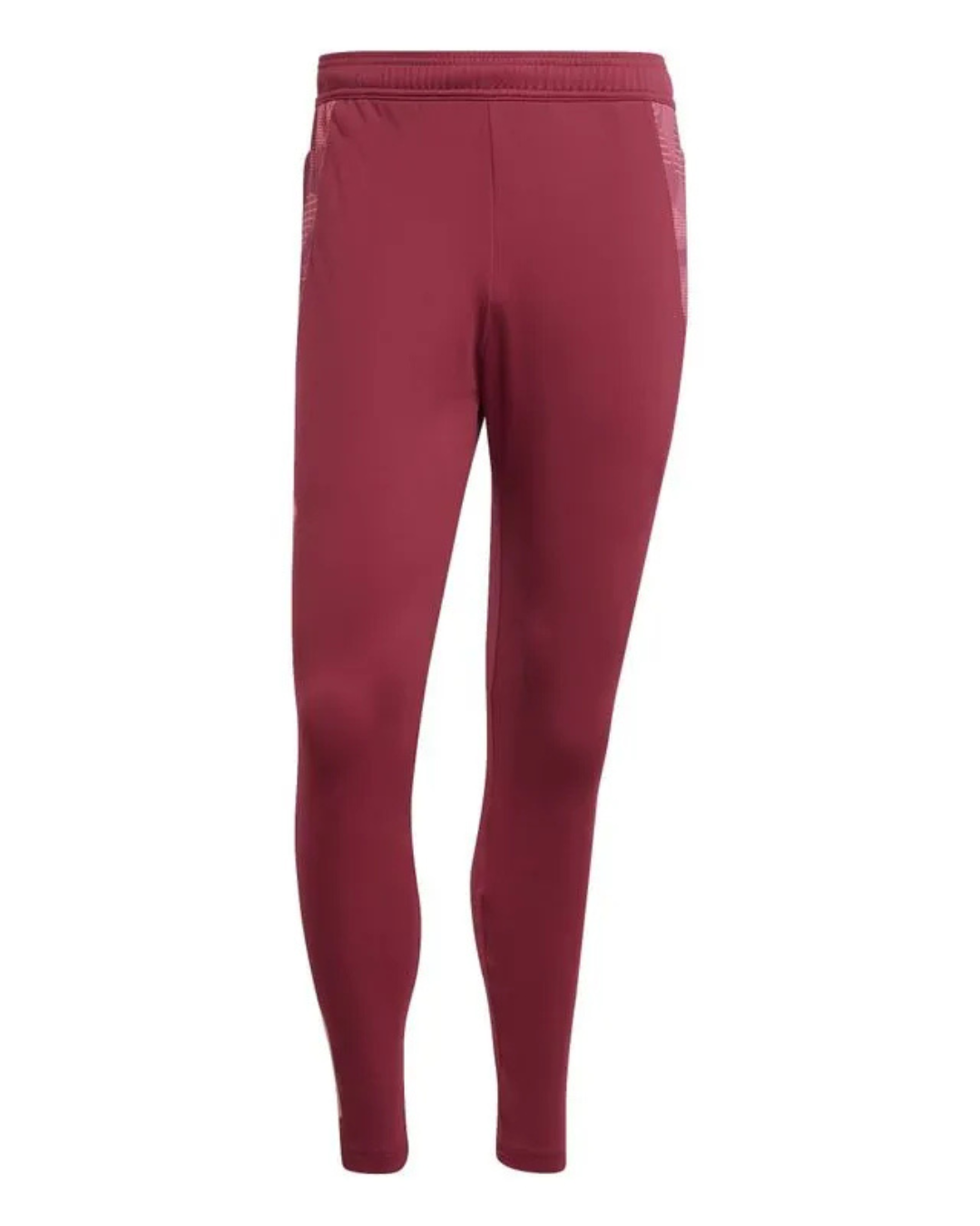 "CAMPERÓN, CAMISETA Y PANTALÓN... ¡TODO X EL PRECIO DE UNO!"