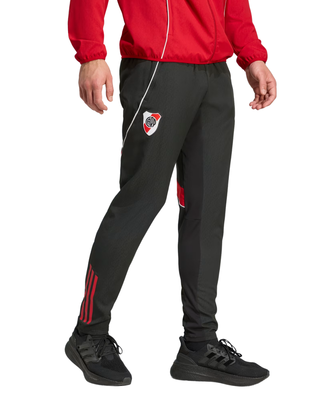 "CAMPERÓN, CAMISETA Y PANTALÓN... ¡TODO X EL PRECIO DE UNO!"